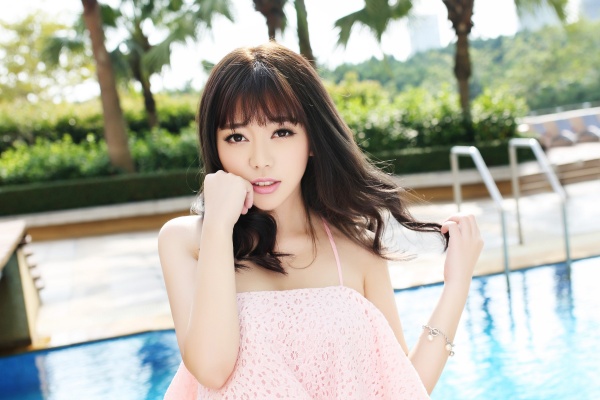 为爱所困2024